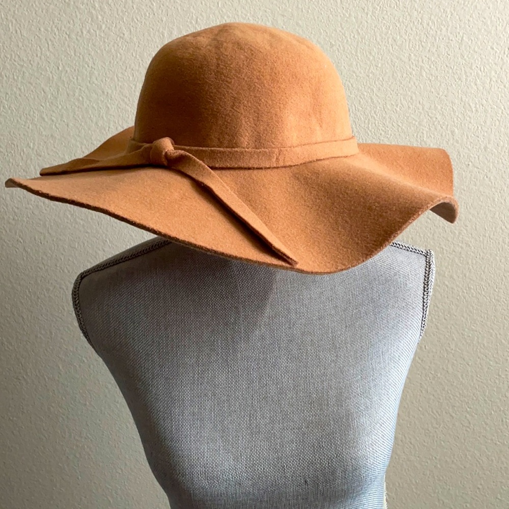 Floppy Hat